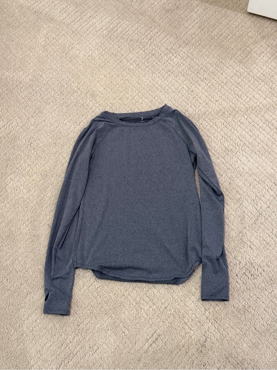 Other Tops - Long-Sleeve Crew Neck Top in Dark Charcoal